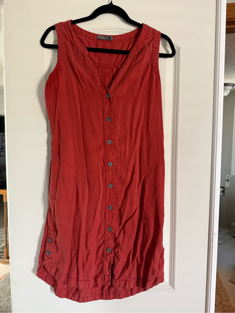 PRANA Button-Front Sleeveless Red Dress